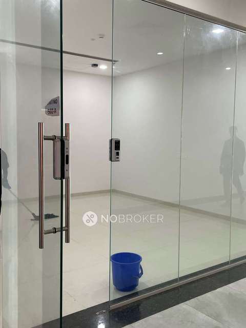 Office Space in Wanowrie, Pune for sale 