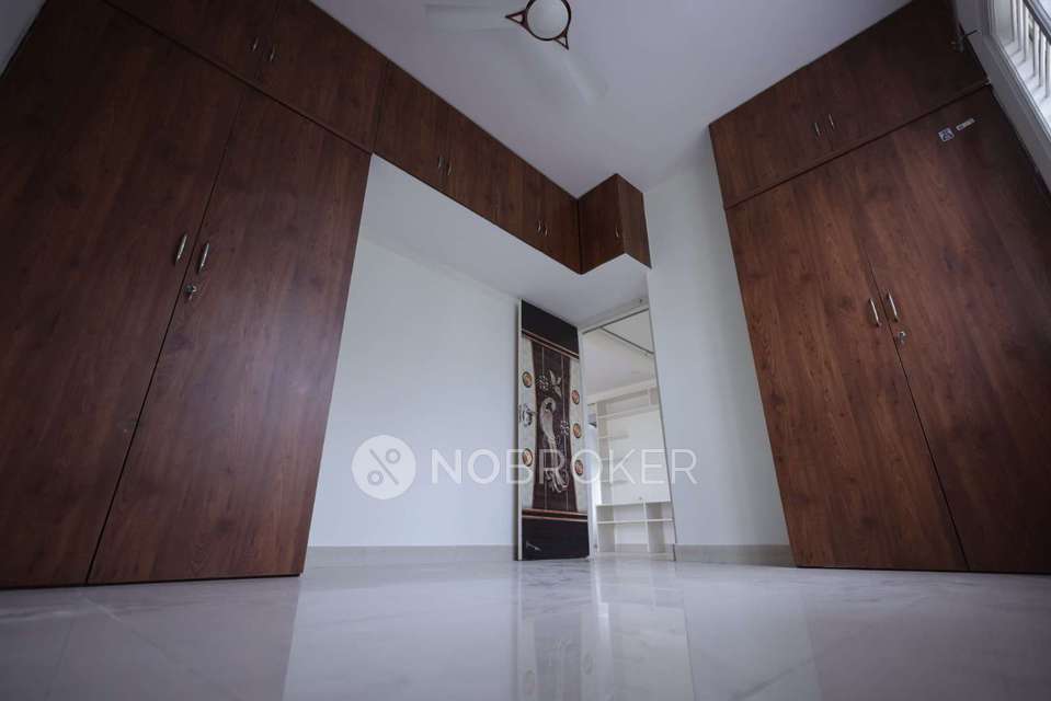 4+ BHK Flat For Sale  In Annapurneshwari Nagar