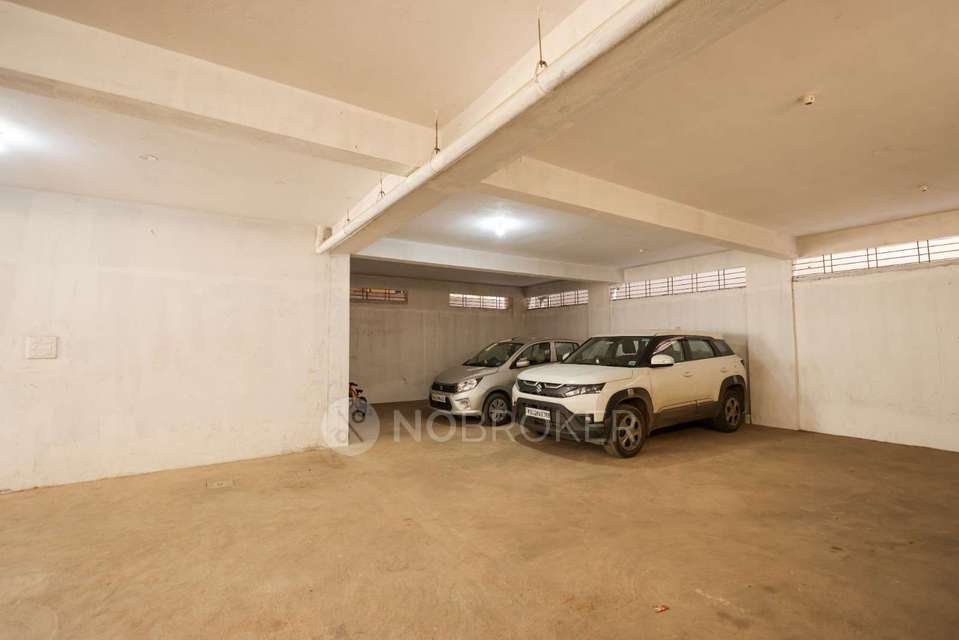 4+ BHK Flat For Sale  In Annapurneshwari Nagar