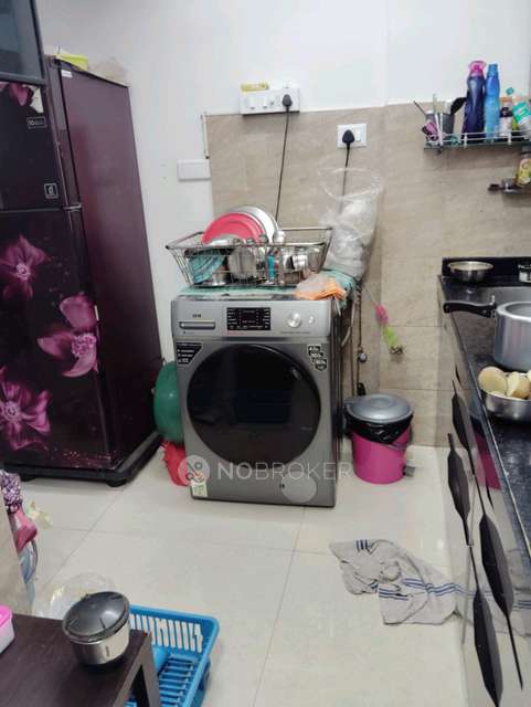 2 BHK Flat In Hubtown Harmony For Sale  In Matunga