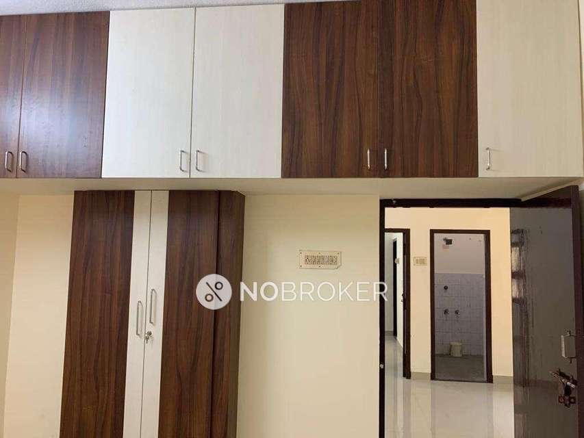 2 BHK Flat In Sun Flats For Sale  In Porur