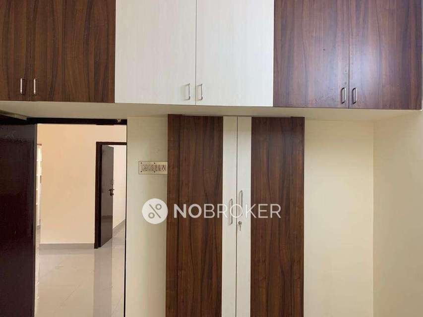 2 BHK Flat In Sun Flats For Sale  In Porur