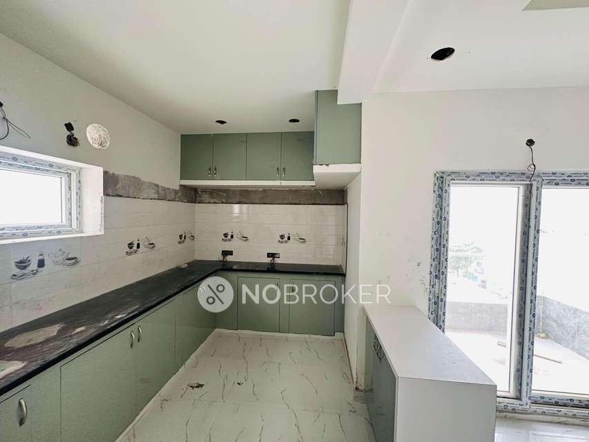 2 BHK Flat In Santhosha Residency For Sale  In Karunamaya Colony