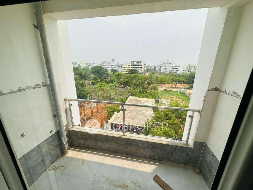 2 BHK Flat In Santhosha Residency For Sale  In Karunamaya Colony