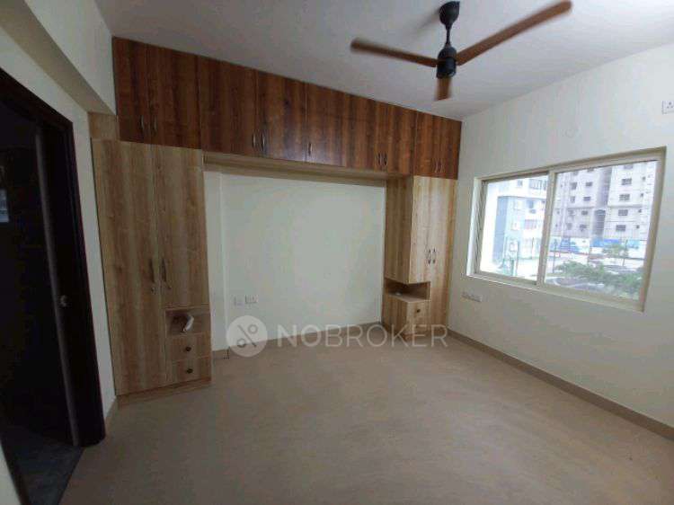 3 BHK Flat In Saket Bhusatva for Rent  In Kandlakoi, Hyderabad, Ranga Reddy District