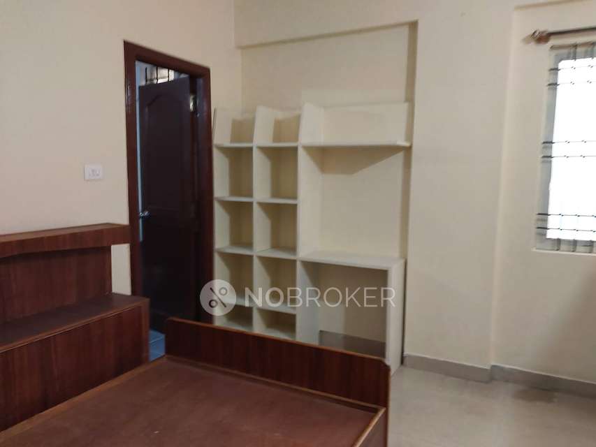 3 BHK Flat In Pavani Parkwest Apartments for Rent  In  Whitefield