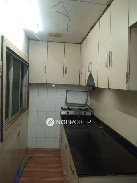 1 RK Flat In J And 1 Vashi For Sale  In Vashi