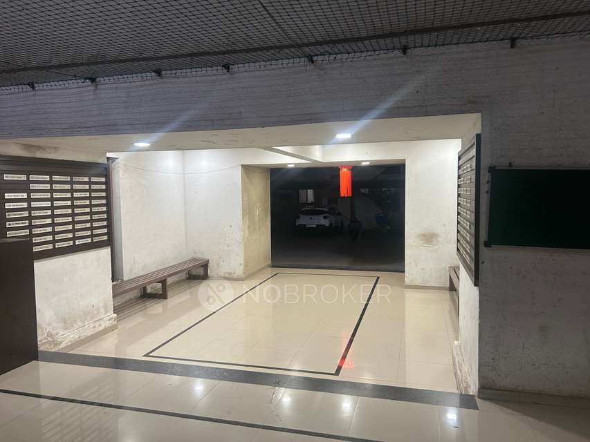 2 BHK Flat In Shailesh Riddhi Siddhi for Rent  In Riddhi Siddhi Towers