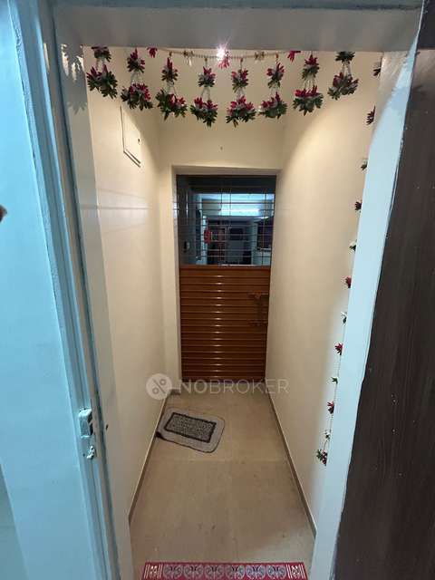 2 BHK Flat In Shailesh Riddhi Siddhi for Rent  In Riddhi Siddhi Towers