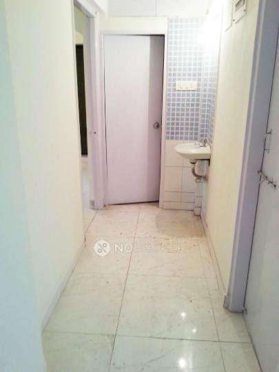 3 BHK Flat In Juhu Griha Swapna Chs For Sale  In Juhu