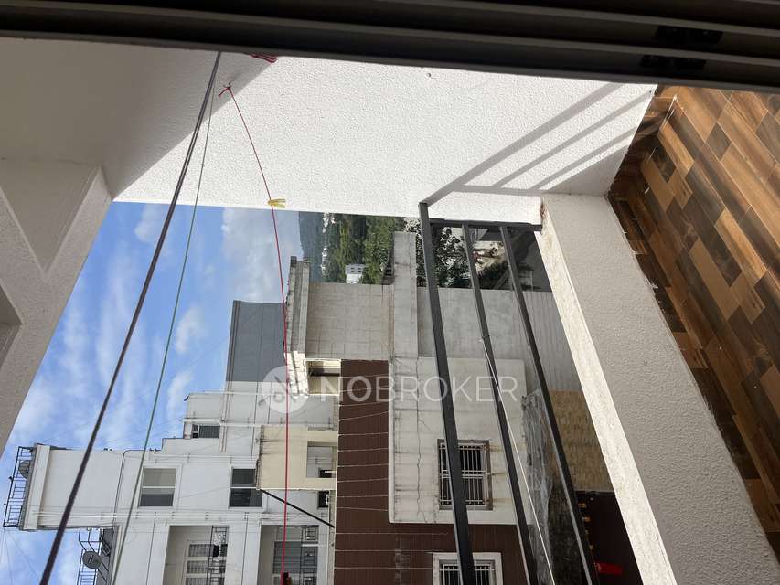 Shared Room for Female In 1 BHK  In Sai Sha Park Pune In Pashan - Sus Road