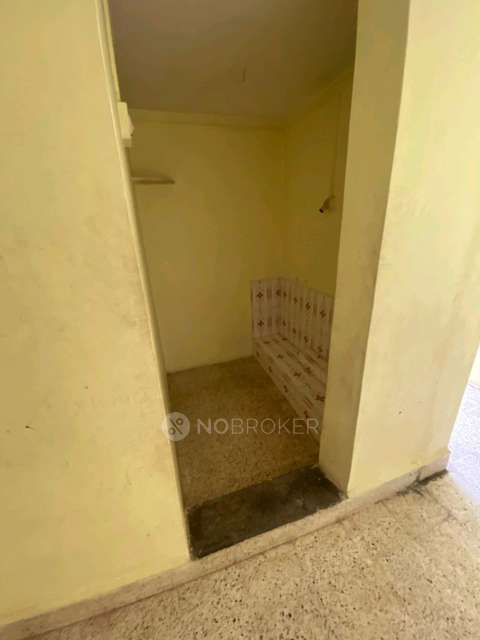 1 BHK Flat In Dedge Hights Pune  for Rent  In Bhavvesh Pure Veg, Sinhgad Road Pune