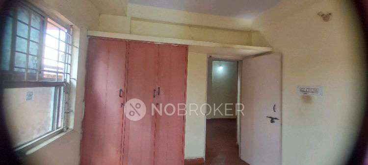 2 BHK House for Rent  In 4th Main Road