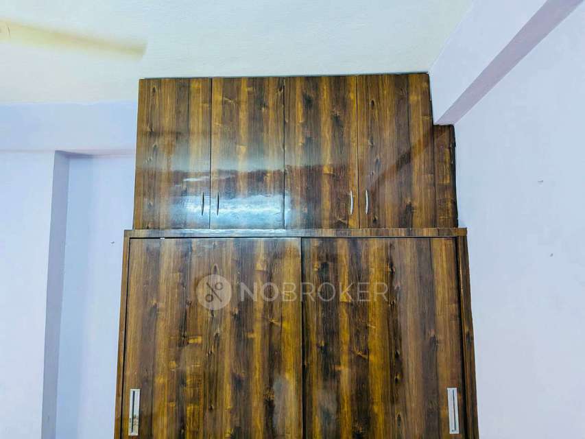 2 BHK Flat In Sri Sai Mansion for Rent  In Lingampally