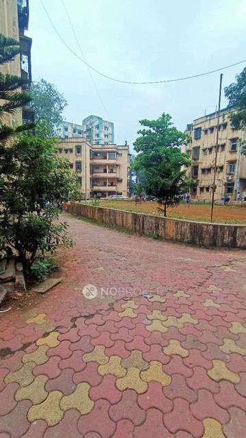 1 RK Flat In The Sion Kamgar Chs For Sale  In Sion