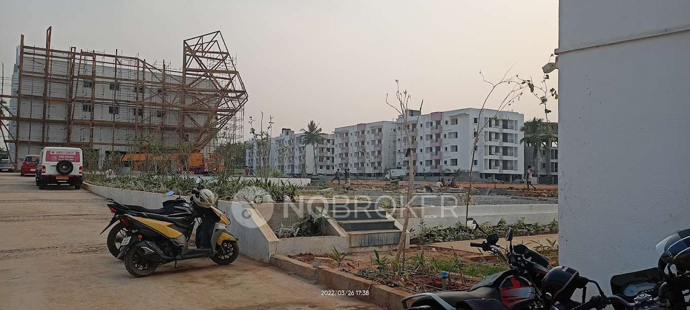 3 BHK Flat In Isr Ashrita  for Rent  In Sorahunase