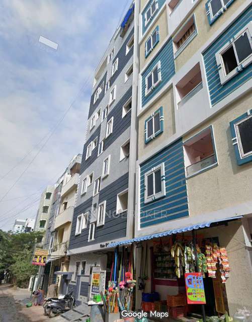 Shared Room for Female In 2 BHK  In Lakshmi Nivas In Kondapur