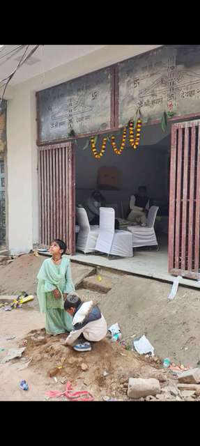 1 BHK House for Rent  In 1056, Sector 3a, Laxman Vihar, Gurugram, Haryana 122006, India