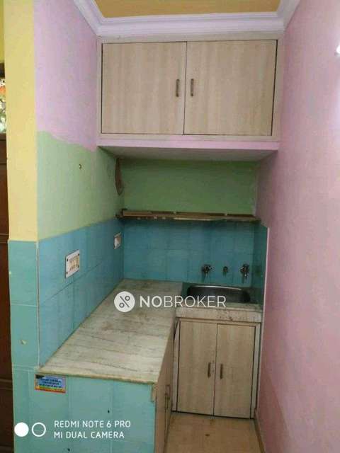 4+ BHK Flat For Sale  In Rohini