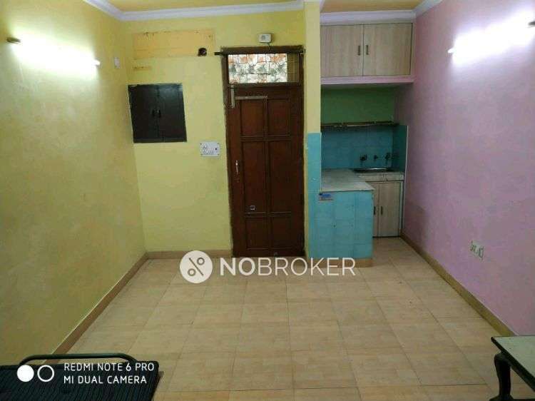 4+ BHK Flat For Sale  In Rohini