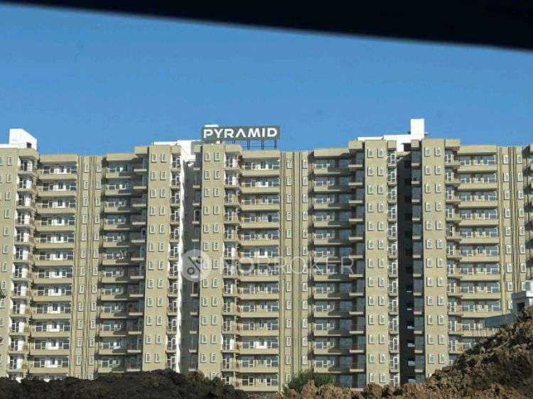 3 BHK Flat In Pyramid Altia for Rent  In Sector 70