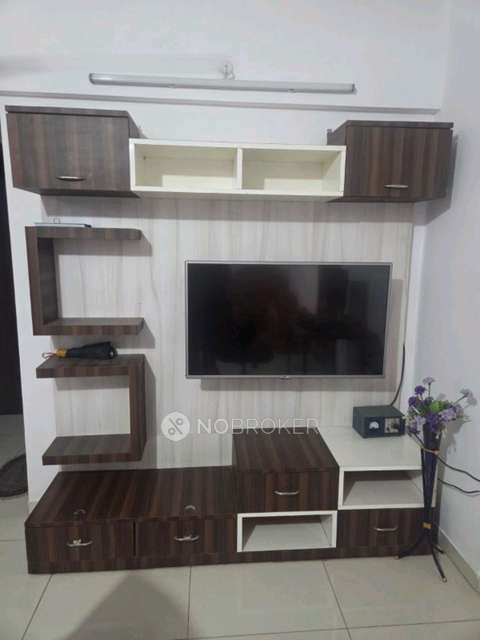 Single Room for Female In 2 BHK In Kolte Patil Umang Pride In Shop Number 14, Gat Number No - 711, Umang Pride, Ivy Estate Rd, Wagholi, Pune, Maharashtra 412207, India