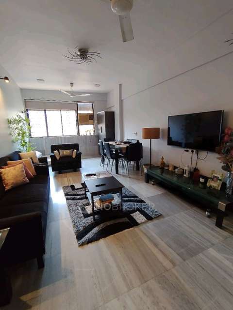 2 BHK Flat In Neel Kiran Khar West for Rent  In Neel Kiran Chs