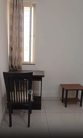 Single Room for Female In 3 BHK  In Vilas Yashwin Encore In Yashwin Encore A1a2