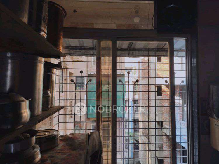 1 BHK Flat In Ganga Ganesh Society  for Lease  In X3hr+28j, Vadghar, Maharashtra 410206, India