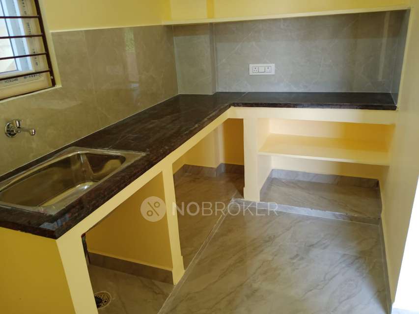 1 BHK Flat In Sb for Rent  In Karwan