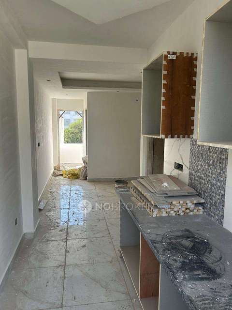 1 BHK Flat For Sale  In  Sector 53