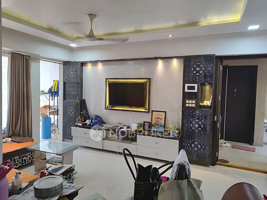 2 BHK Flat In La Tierra, Vishrantwadi for Rent  In Vishrantwadi