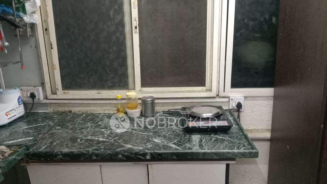 Shared Room for Female In 1 BHK  In Apartment  In Shaniwar Peth