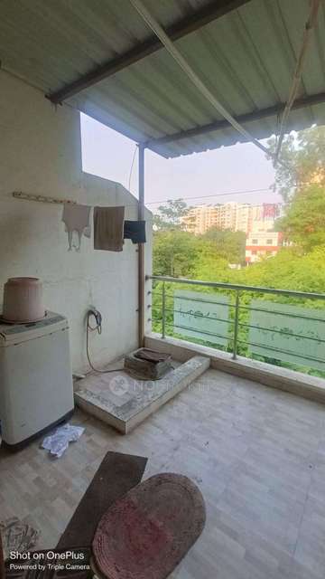 PG for Boys in Hadapsar