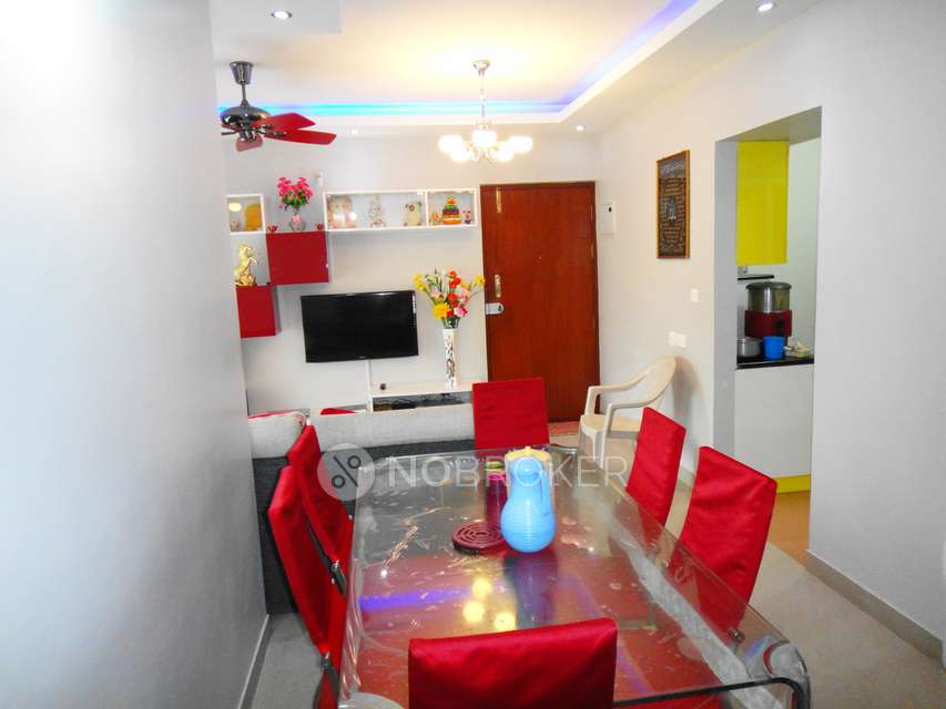2 BHK Flat In Shriram Surabhi Apartment, Mallasandra For Sale  In Mallasandra