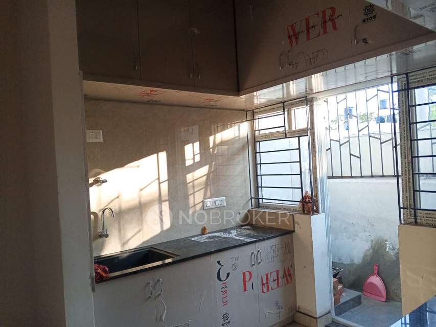 2 BHK Flat for Rent  In Ashok Nagar