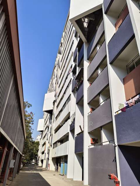 2 BHK Flat In Kumar Park Infinia B1 And B2 for Rent  In Park Infinia, B3, Fursungi Bhekrai Rd, Opposite To Core Fitness Gym, Park Infinia, Bhekrai Nagar, Pune, Maharashtra 412308, India