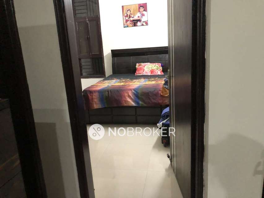 PG for Girls in Yashoda Medicity