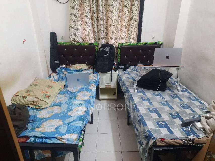 Shared Room for Male In 2 BHK  In Lok Rinuk In Andheri East 