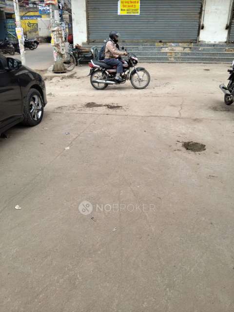 Showroom in Sector 15, Delhi for Rent 