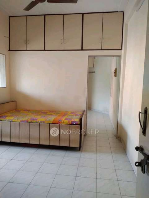 1 BHK Flat In Station View Building Chembur for Rent  In Station View Building, Opp. Chembur Station, Chembur West, Chembur Gaothan, Chembur, Mumbai, Maharashtra 400071, India