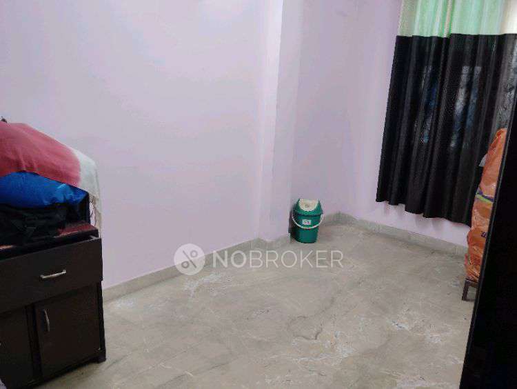 2 BHK Flat In Standalone Building  for Rent  In Rohini