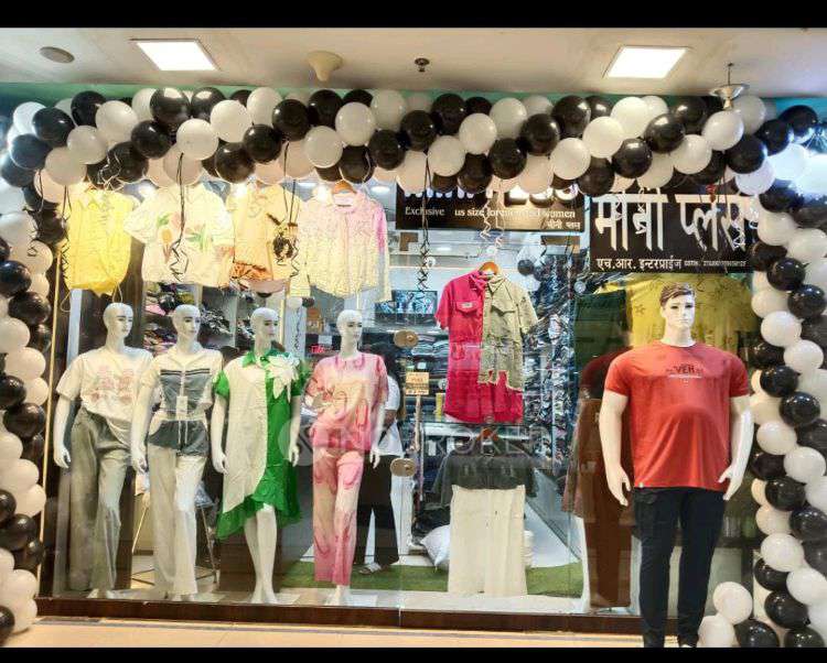 Showroom in Raghuleela Mega Mall, Mumbai for sale 