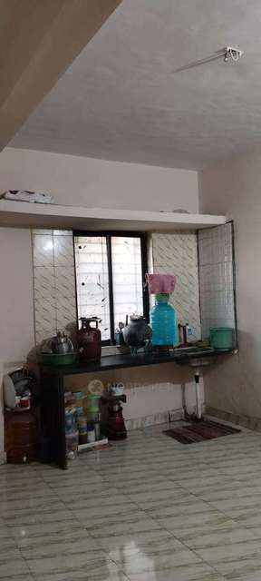 Shared Room for Female In 1 RK  In Hari Om Building In Pimpri-chinchwad, 