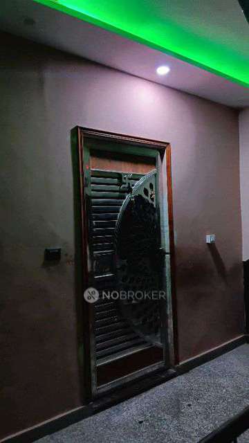 1 RK Flat In Stand Alone Building  for Rent  In Sector-45