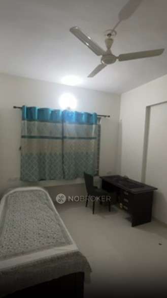 Single Room for Male In 3 BHK  In Kumar Pinakin In Baner