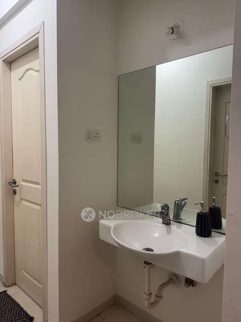 Single Room for Male In 3 BHK  In Kumar Pinakin In Baner