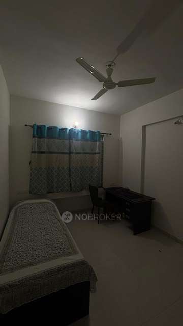 Single Room for Male In 3 BHK  In Kumar Pinakin In Baner