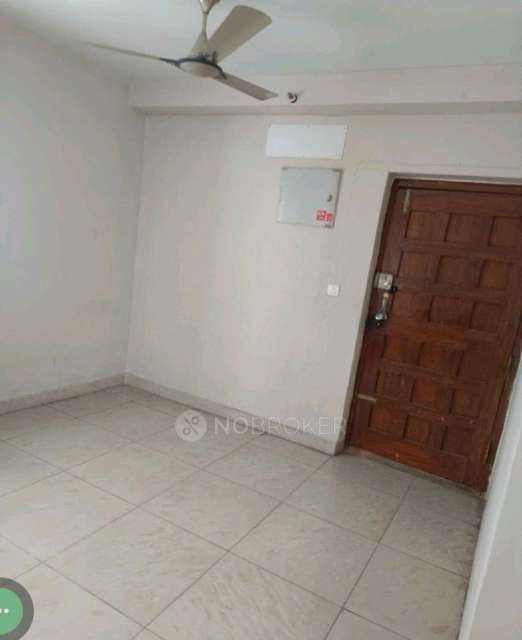 Single Room for Female In 3 BHK  In  Seven Hills Apartments In 7 Hills Apartment