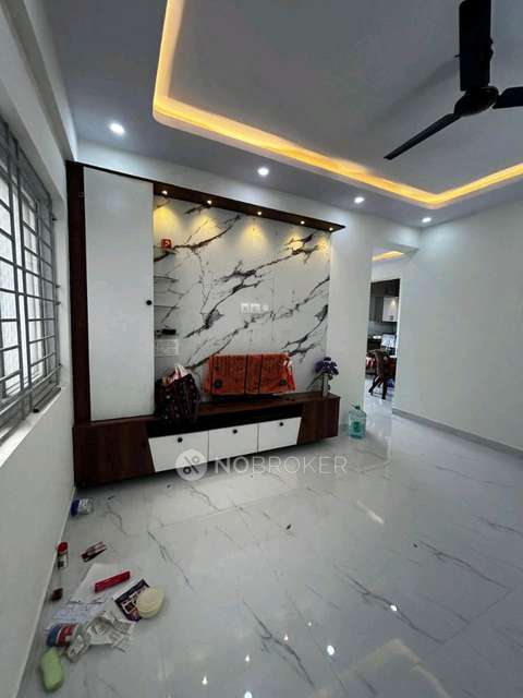 2 BHK Flat In  Oakstone Lakeview Apartment for Rent  In  Varthur